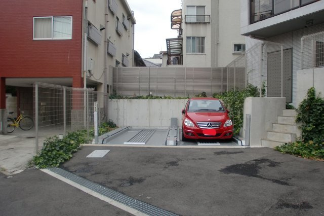 0023の駐車場