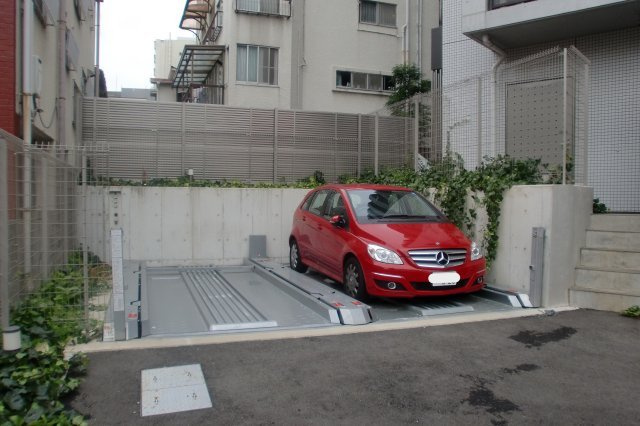 0023の駐車場