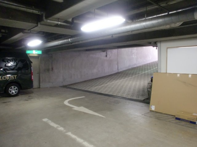 0045の駐車場