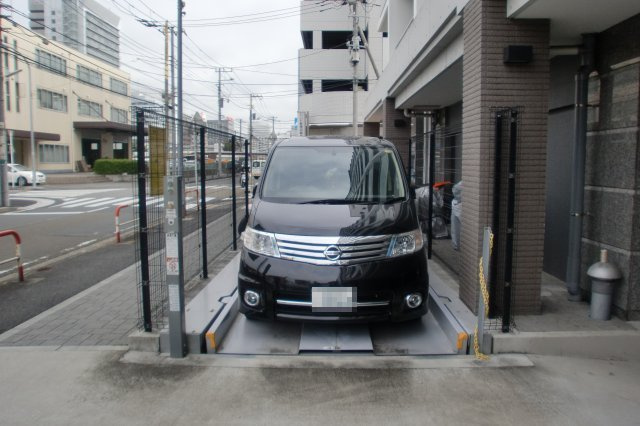 0037の駐車場
