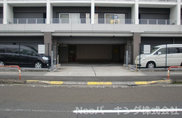 0037の駐車場