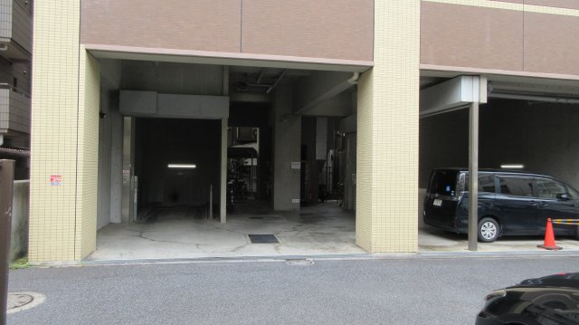0959のエントランス