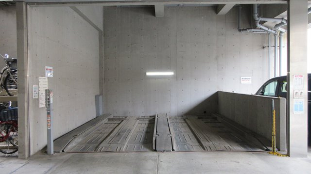 0959の駐車場