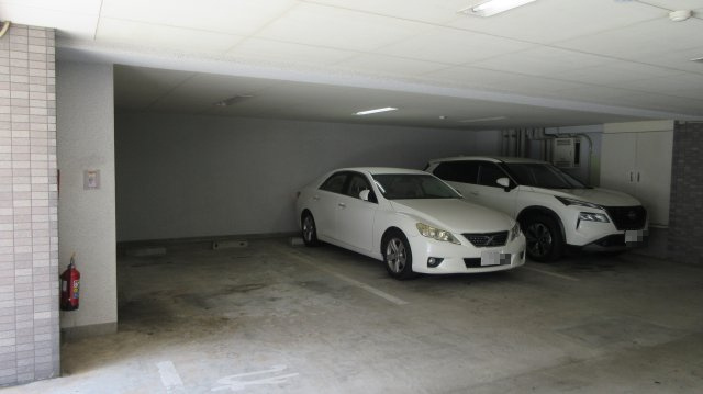 0956の駐車場