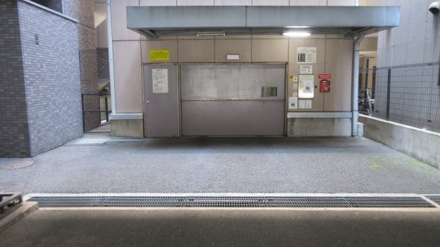 0956の駐車場