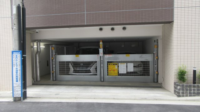 0952の駐車場