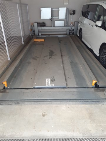 0952の駐車場