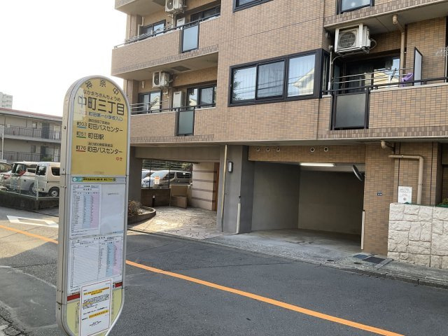 0951の駐車場