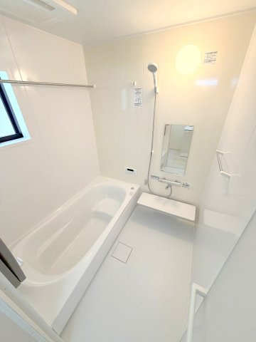 あきる野市伊奈全2棟　新築分譲の浴室