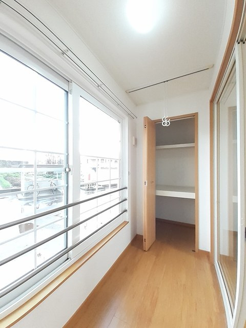 サンライズＡのバルコニー|サンルーム