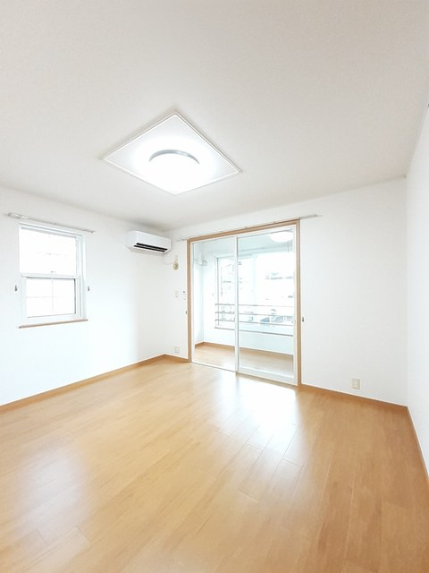 サンライズＡの居間・リビング|ＬＤＫ