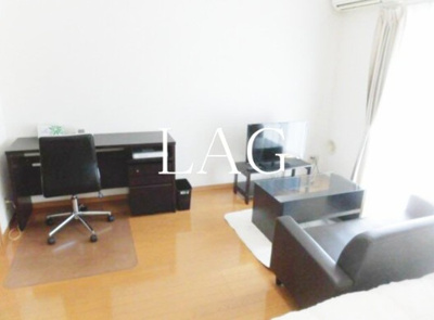 【居間・リビング】 | プチグランデピア | 洋室のお部屋です。（モデルルームです。）