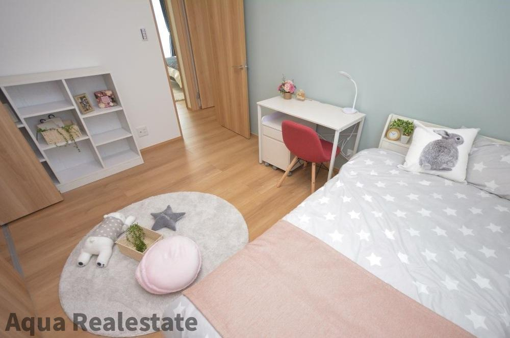 オール電化デザイナーズハウス高松市新田町建売④の洋室|コンパクトで使いやすい洋室です