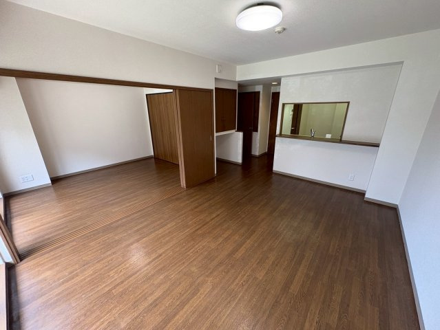 パークレジデンス市川の居間・リビング