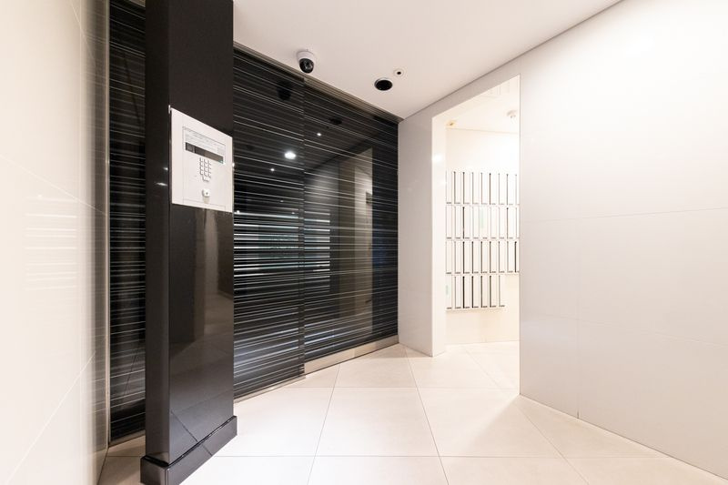 AXAS上野北のエントランス