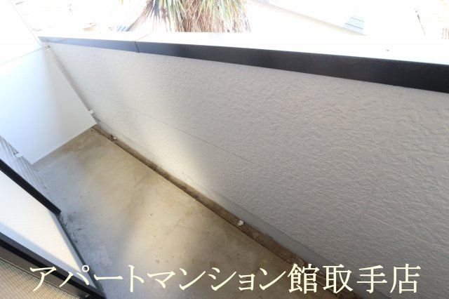 レオパレススイートパールのバルコニー