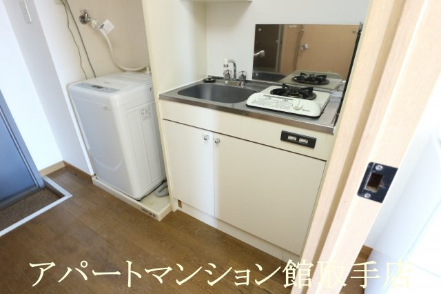 レオパレススイートパールのキッチン|画像4
