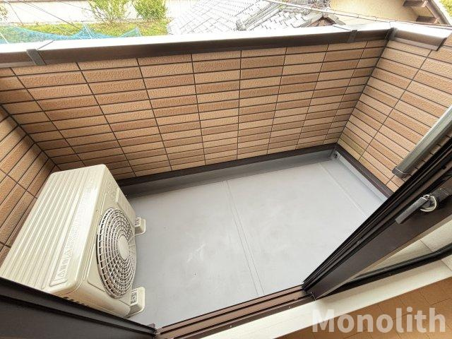 コスモスのバルコニー