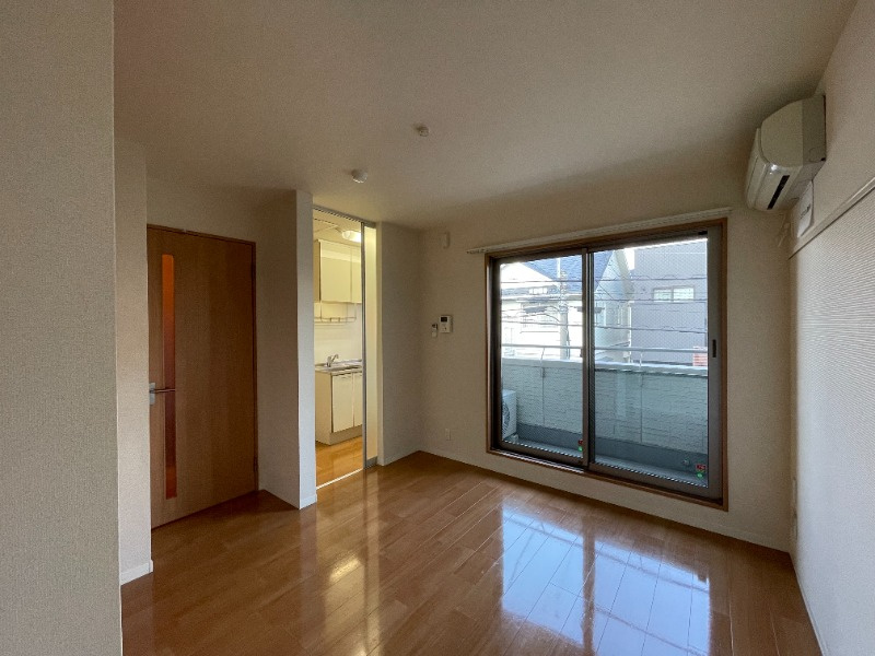 Le Ciel　中馬込の居間・リビング|エアコン設置済み！