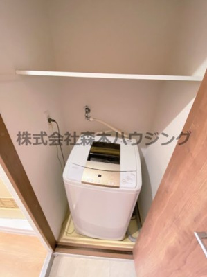 【設備】 | 　メゾンエイコーA | 室内洗濯機置き場です