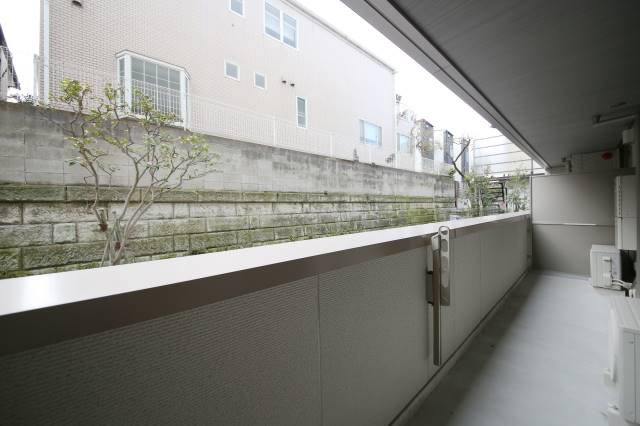 フルハウスの展望|南向きのバルコニー！