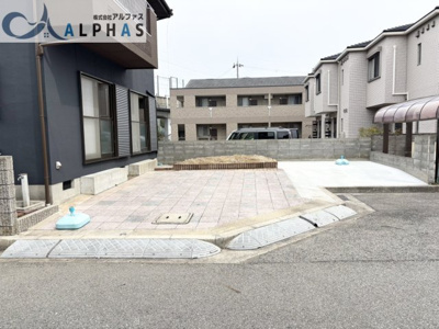 【駐車場】 | 明石市大久保町八木　一戸建て | ■駐車増設工事を行い、駐車3台可能♪※車種による