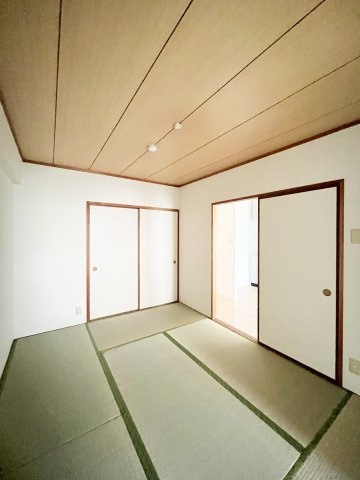 エクセレント米子の和室