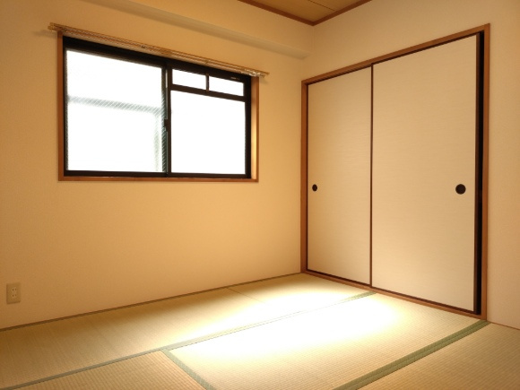 グリーンエクセル甲子園の和室