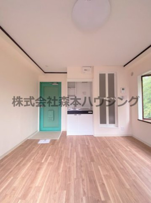 【洋室】 | 　ハマンション枚方元町 | 落ち着いた色調の洋室です