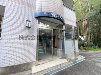 【エントランス】 | 　ハマンション枚方元町 | 落ち着いたエントランスです