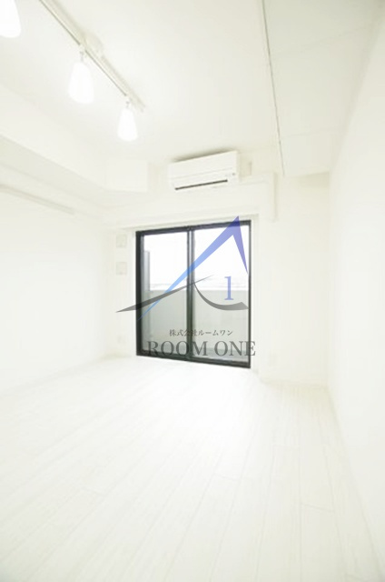 ブライズ大森東QUATTROの居間・リビング|洋室のお部屋です。