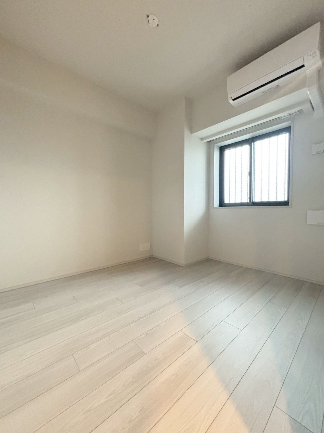 「防音マンション」ジェイグランコート中野の寝室|落ち着いて過ごせるお部屋なので、寝室にいかがでしょうか