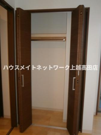 ロングステイ山下の収納|クローゼット