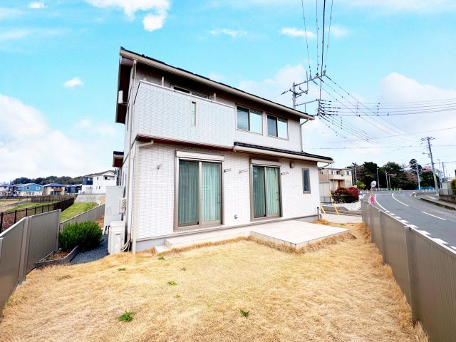 茨城県稲敷郡阿見町荒川本郷　中古住宅