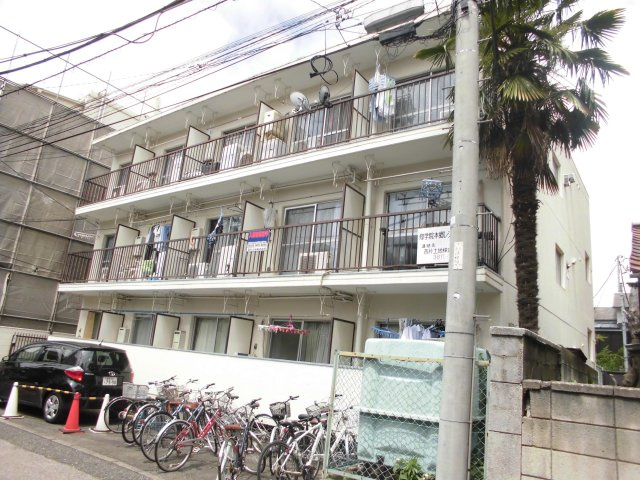 修学院本郷レジデンスの外観