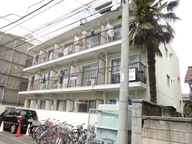 修学院本郷レジデンスの外観