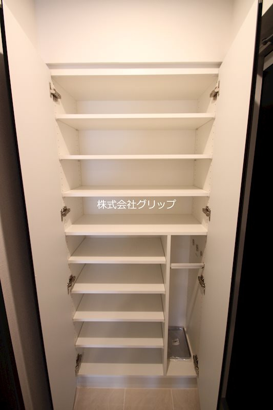LEXE AZEST横濱関内の収納