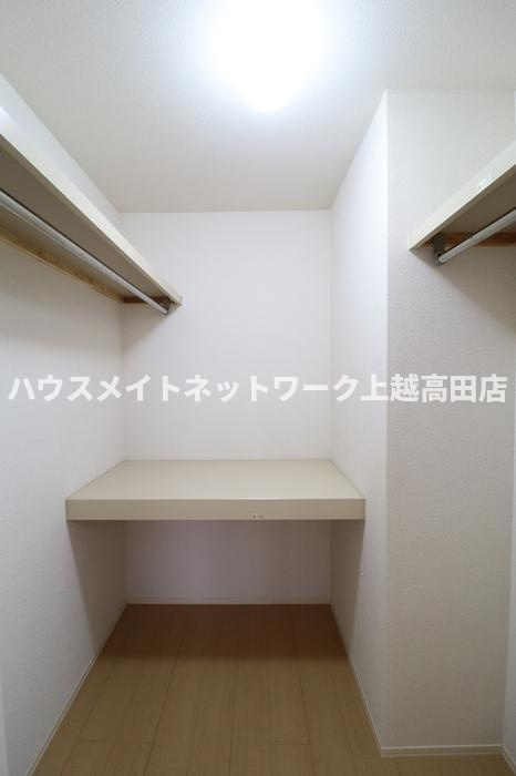 エル デスティーノの収納|ウォークインクローゼット
