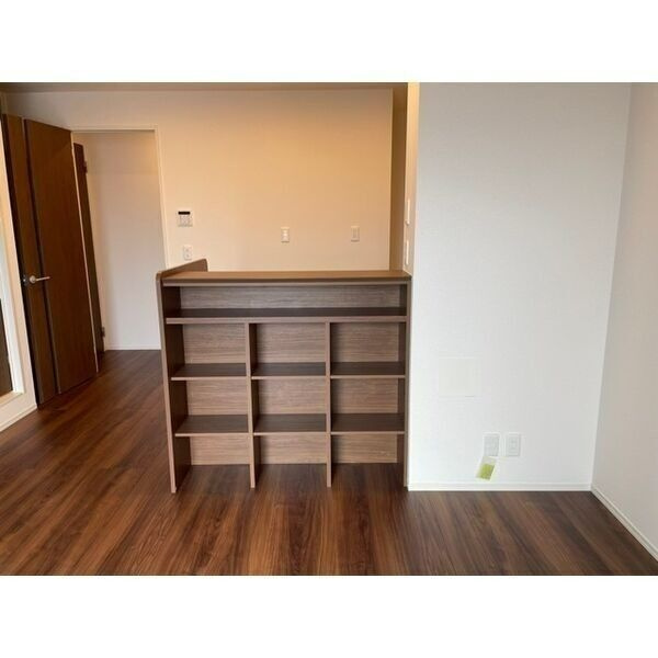 NUKATA COLN Mの居間・リビング