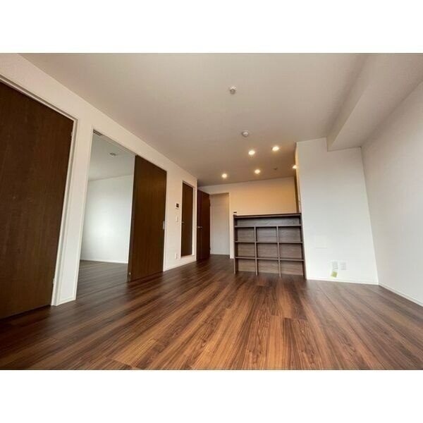 NUKATA COLN Mの居間・リビング