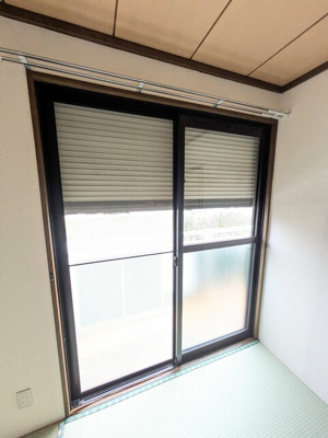 6帖の和室シャッター付き