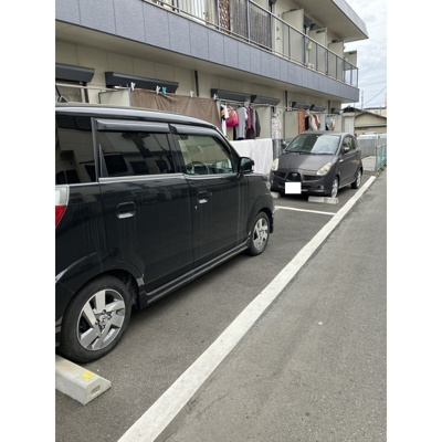 【外観】 | サンアベニュー狭山ヶ丘（駐車場）