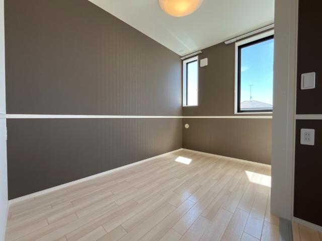 保原町新築アパートの内装|洋室（イメージ）