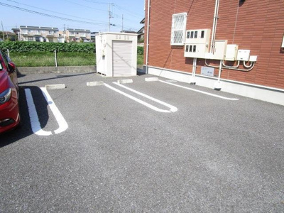 【駐車場】 | ソレイユＢ