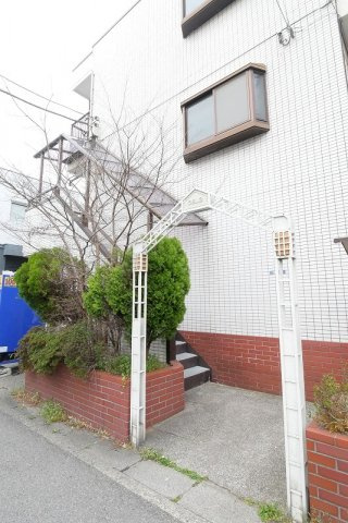 リブェール・Ｊの外観