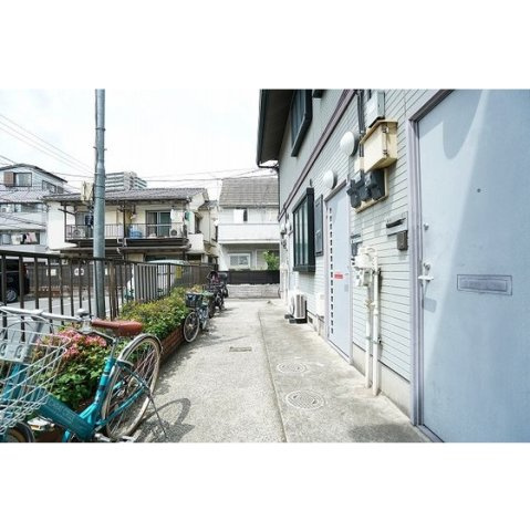 レジデンス大森の外観|共用部通路