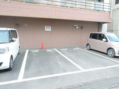 敷地内駐車場（要空き確認）