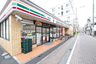 セブン-イレブン 大和東１丁目店まで210m