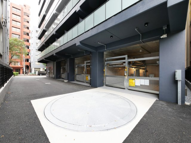 LEXE AZEST横濱関内の外観