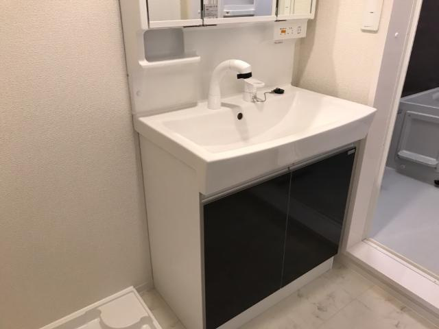 グレイシアスの洗面所|洗髪洗面化粧台